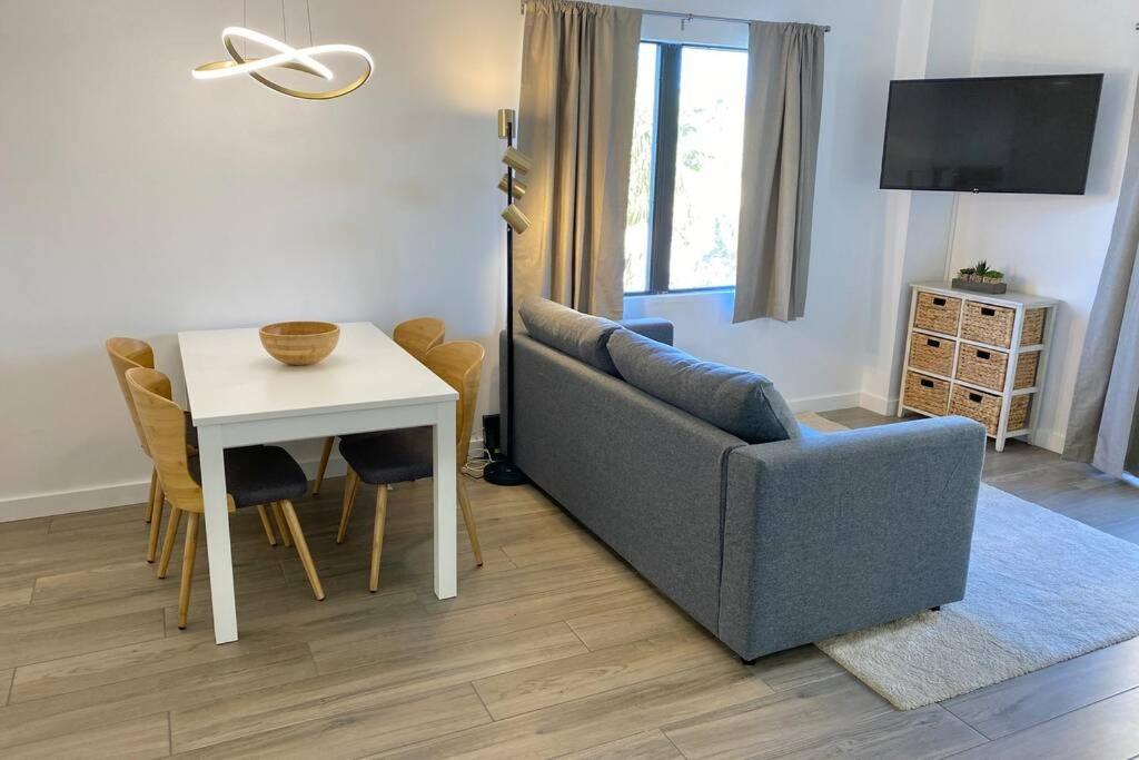 Modern Studio On I-Drive: Parking + Pool Included Orlando Luaran gambar